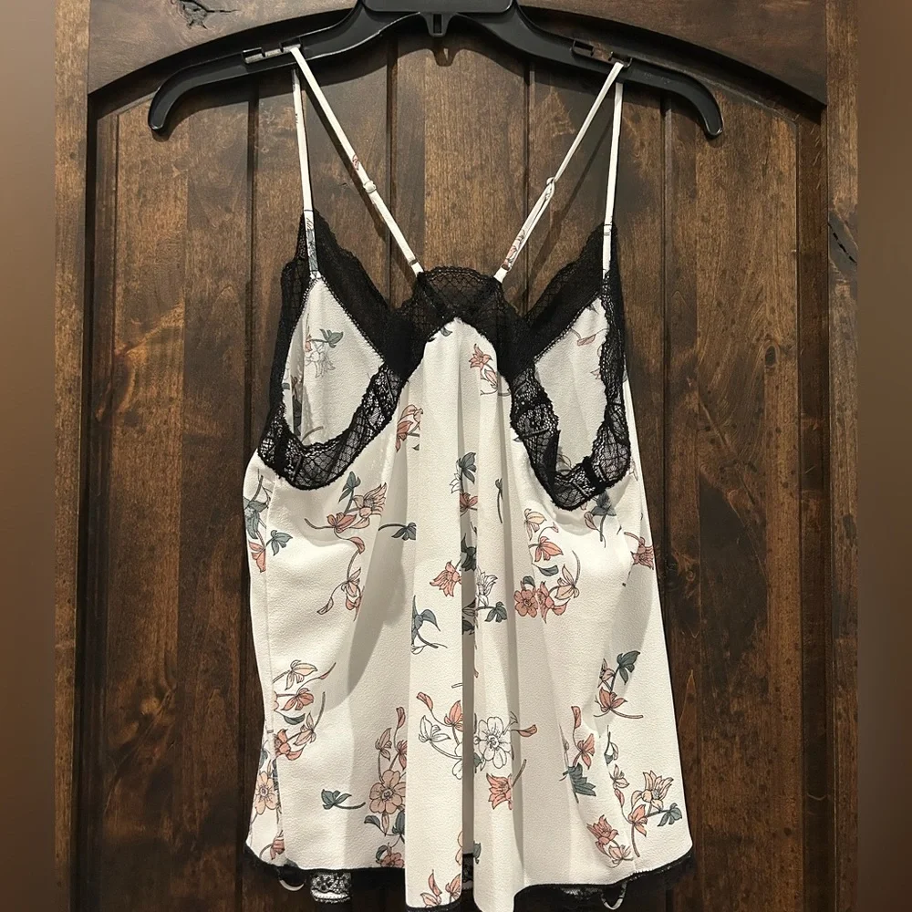 1 State White Tank Top - size M - Picture 3 of 3